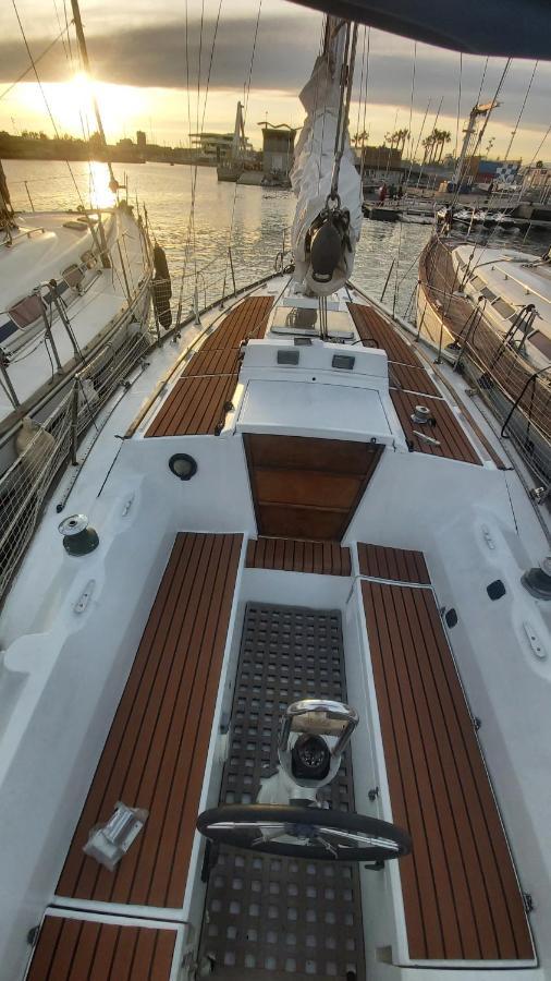 Hotel Velero En Puerto De Valencia - E&M Boats Zewnętrze zdjęcie