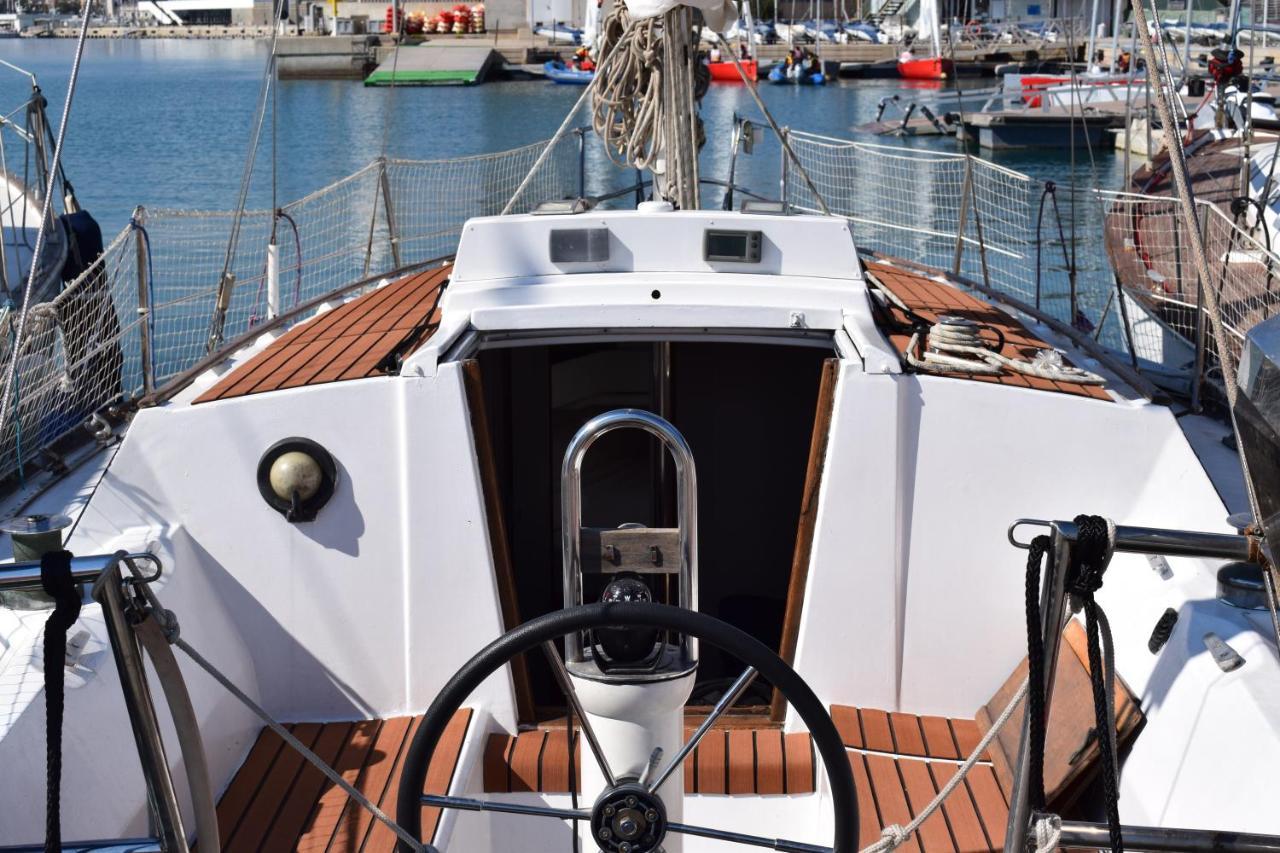 Hotel Velero En Puerto De Valencia - E&M Boats Zewnętrze zdjęcie